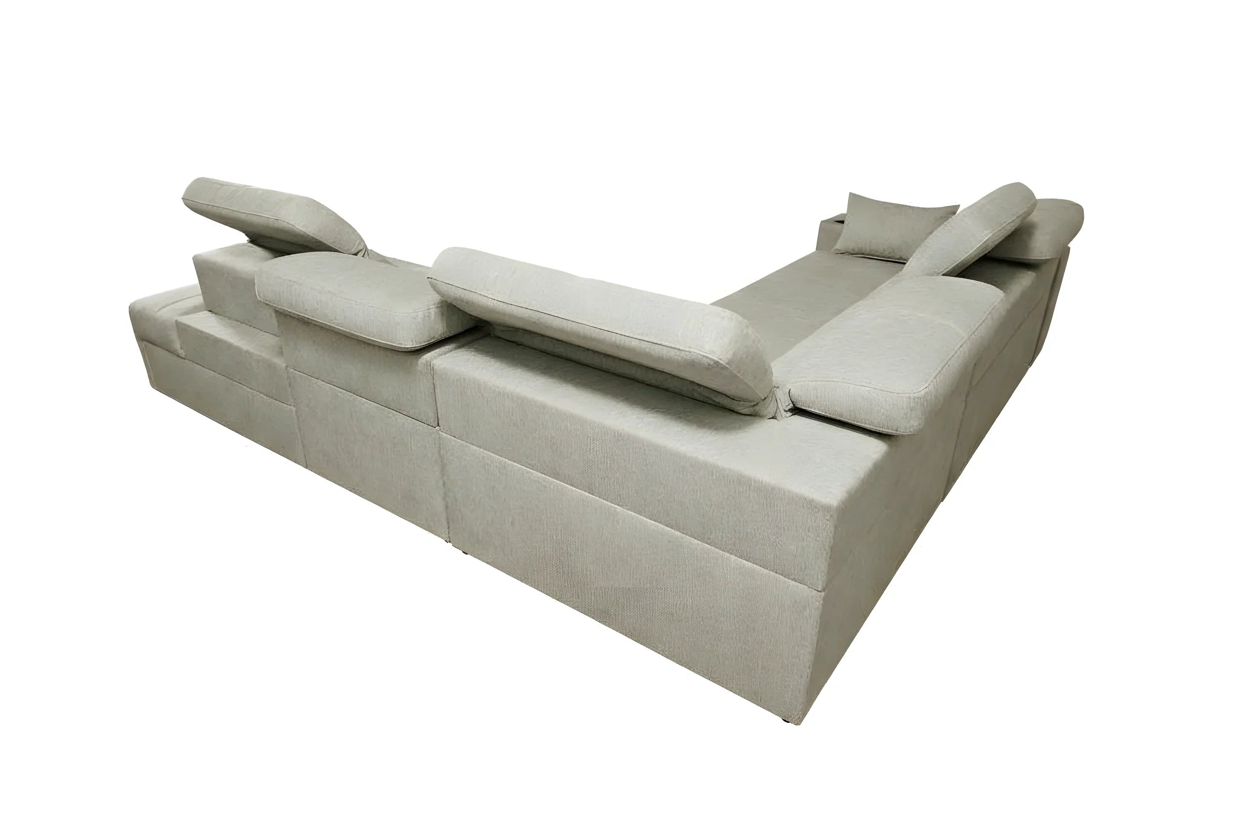 Canapé d'angle gris clair en tissu avec têtières réglables, design moderne pour salon contemporain