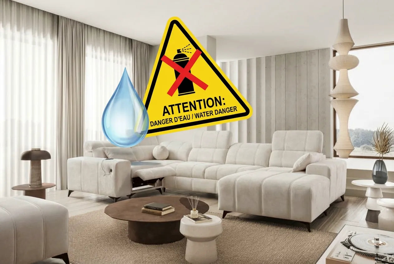 Canapé neuf menacé par une grosse goutte d'eau et un panneau d'avertissement sur l'imperméabilisation.
