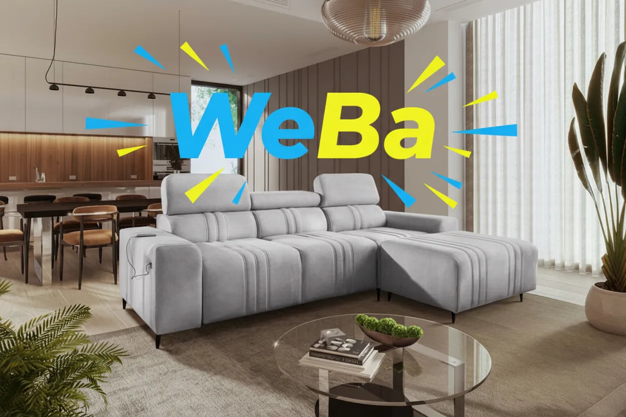 Miniature amusante et réaliste d'un canapé avec une superposition graphique vive et abstraite en bleu et jaune représentant le titre 'WeBa'.