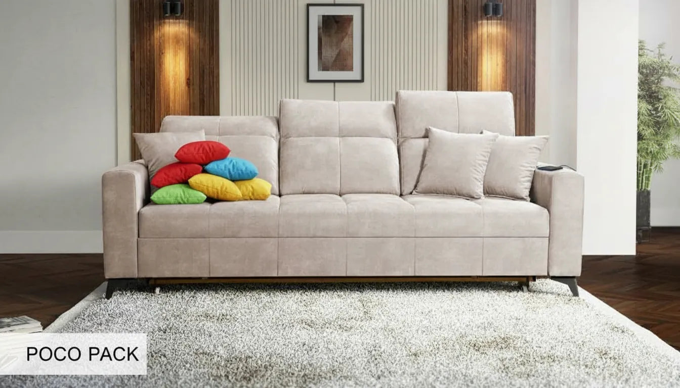 Photographie d'un canape trois places moderne avec un petit arrangement graphique amusant sur une partie de l'assise