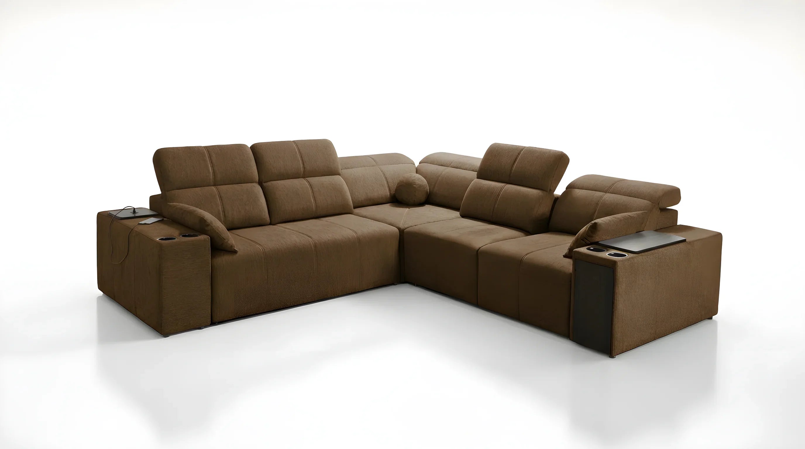 Canapé d'angle en cuir marron avec accoudoirs, tablettes et porte-gobelets, idéal pour salon moderne