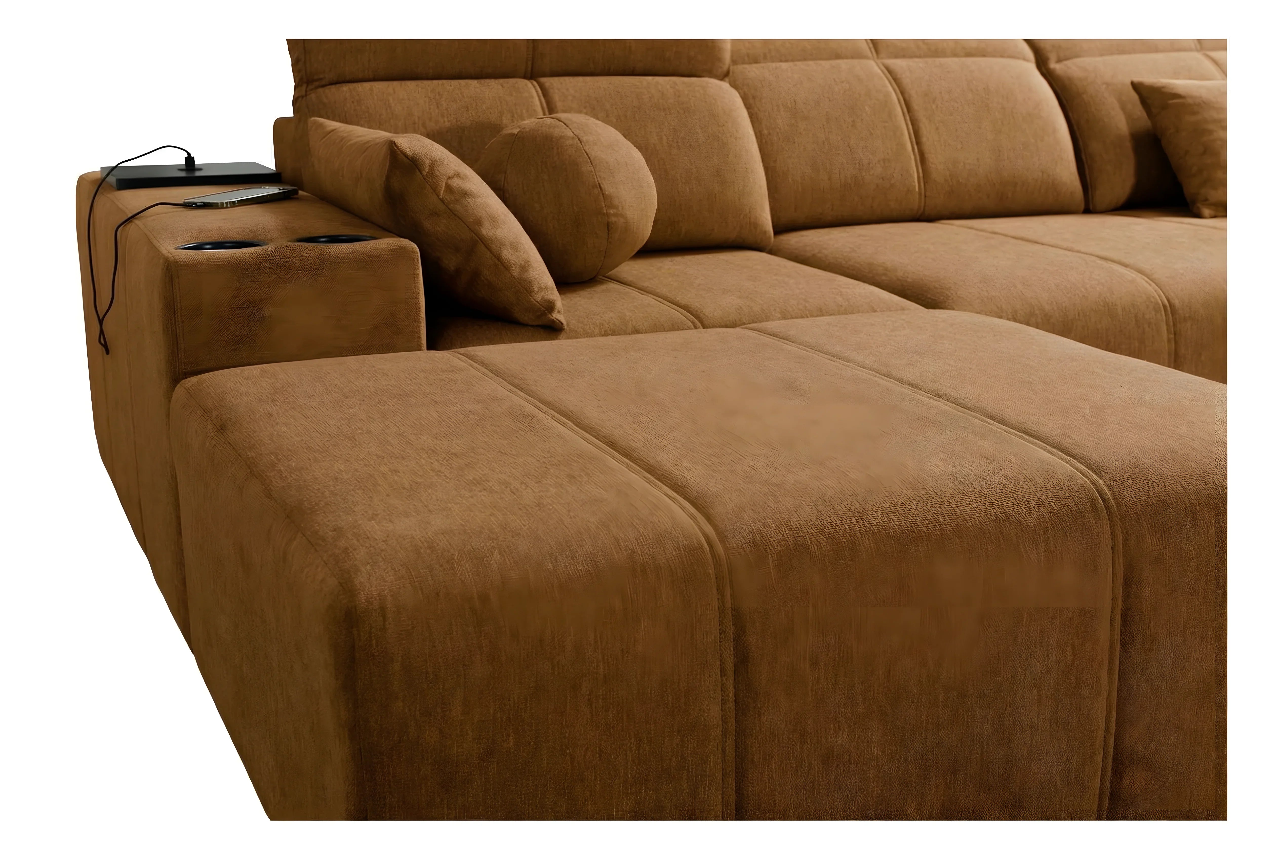 Canapé d'angle marron en tissu texturé, design contemporain avec accoudoir et chargeur pour salon