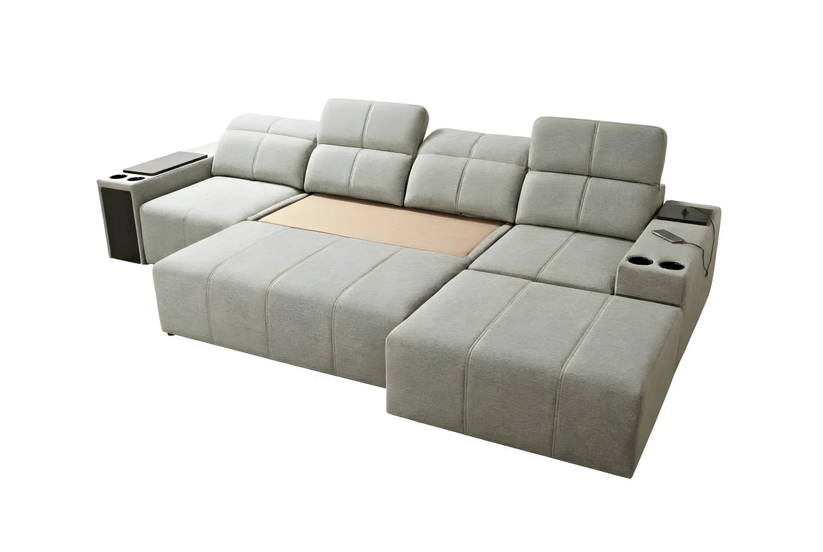 Canapé sectionnel gris clair en tissu avec accoudoirs, porte-gobelets et tablettes, idéal salon moderne