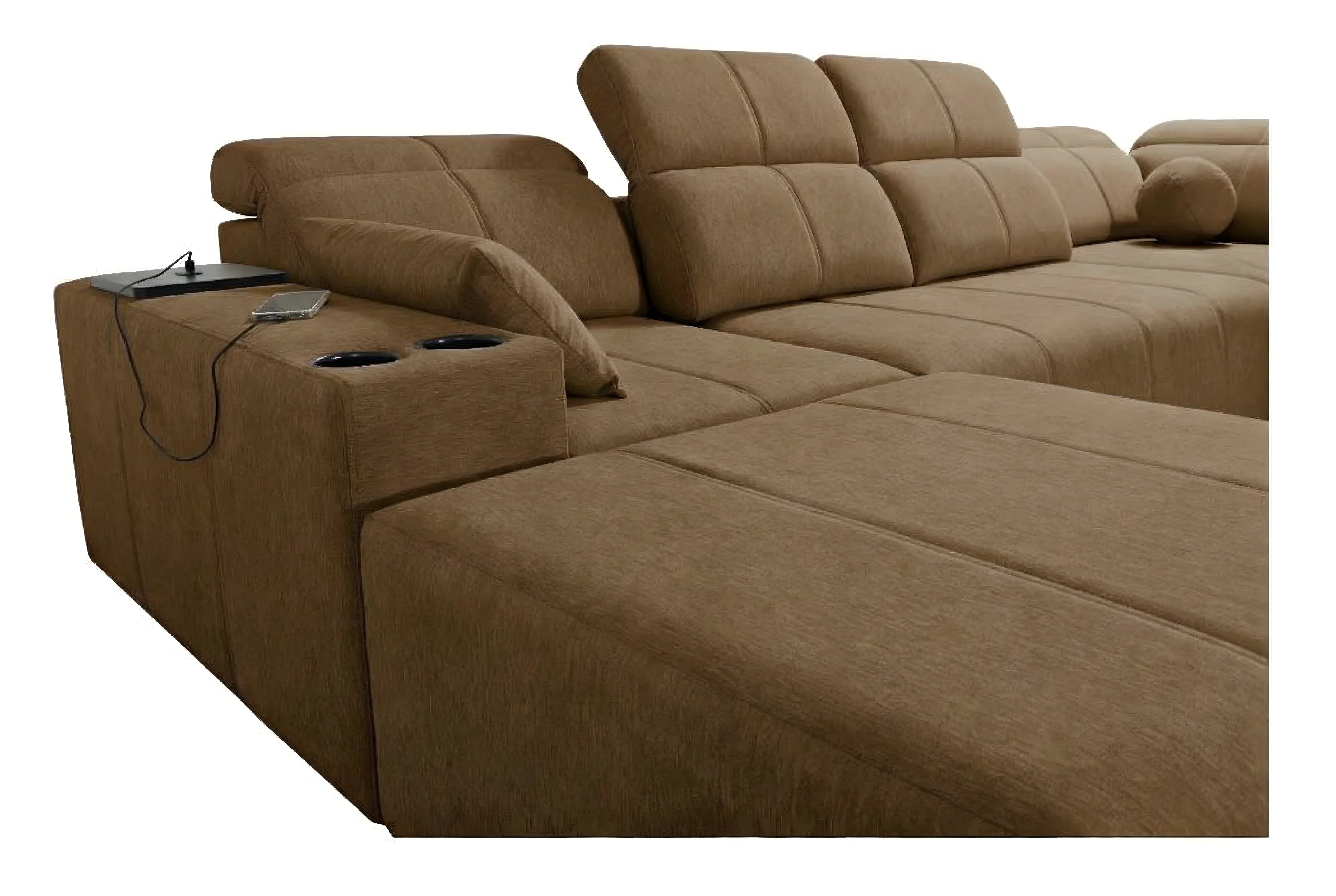 Canapé d'angle marron en tissu avec accoudoirs, coussins moelleux et chargeur de téléphone intégré, salon moderne