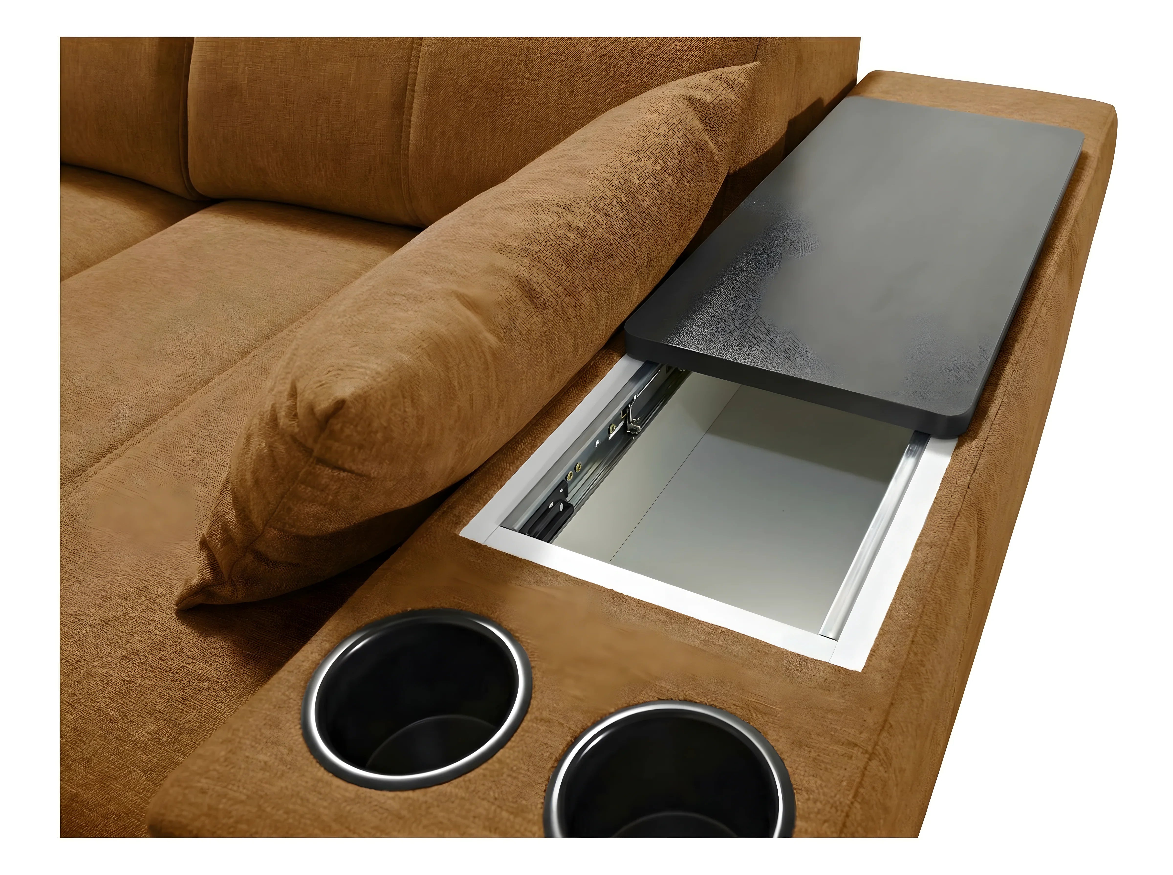 Canapé marron en tissu avec accoudoir table intégrée, deux porte-gobelets noirs, vue de près, ambiance salon